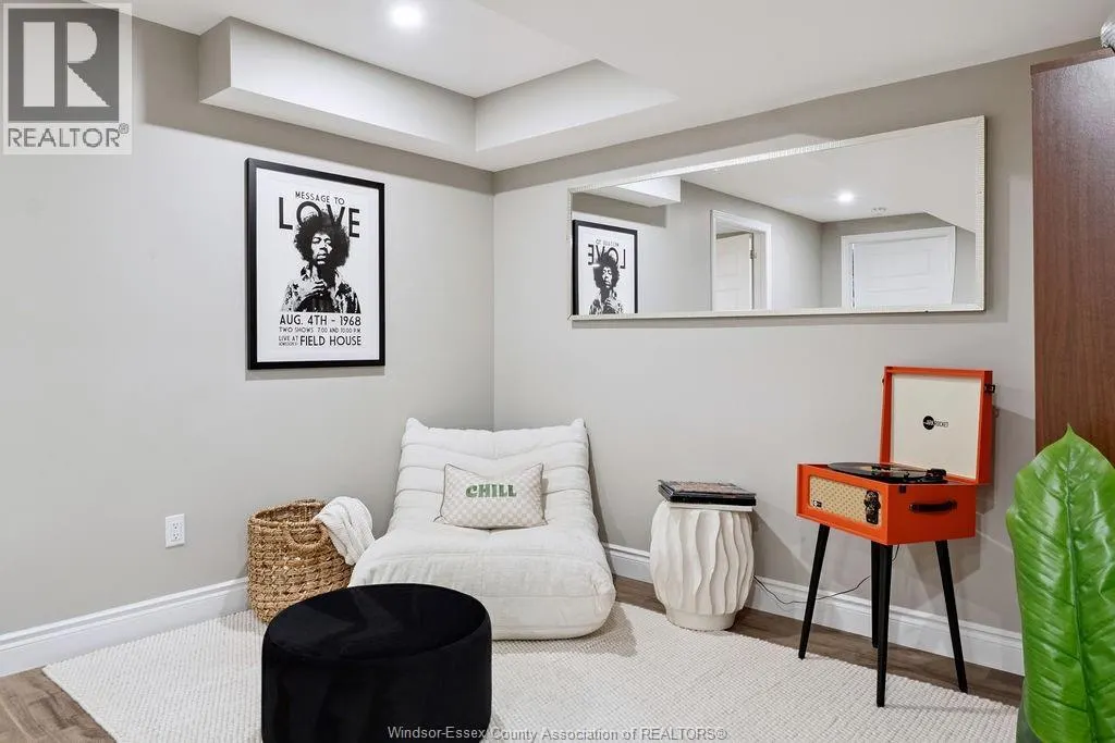 231 LIVINGSTONE