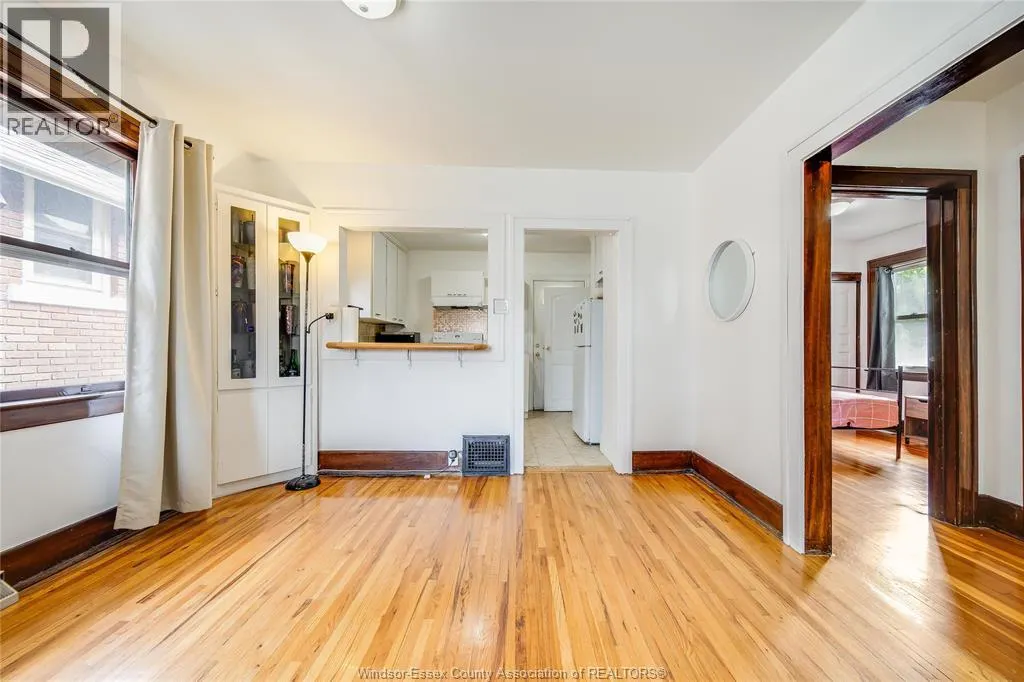 686 MCKAY AVENUE