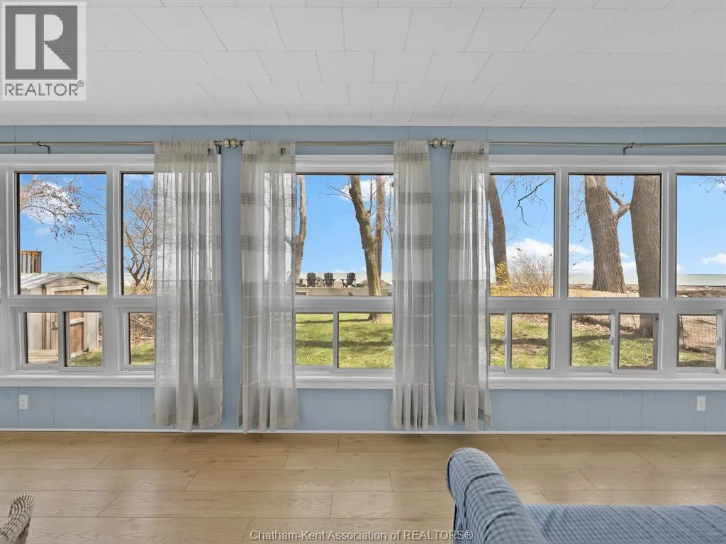83 Marentette Beach DRIVE