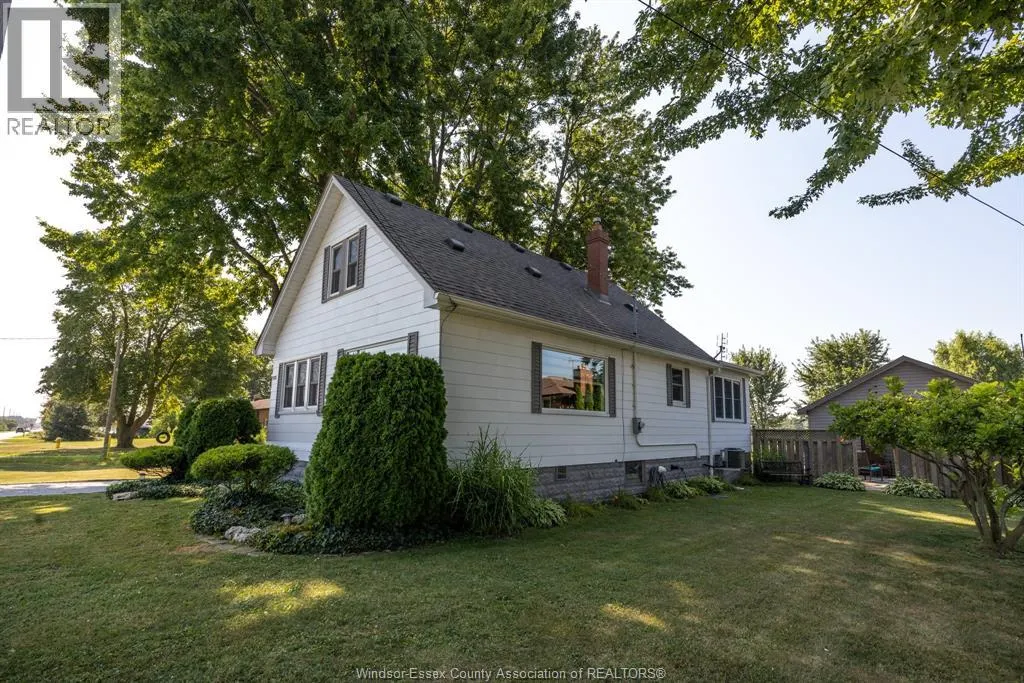 702 MARTIN LANE