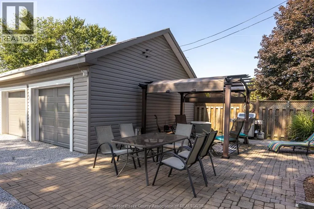 702 MARTIN LANE