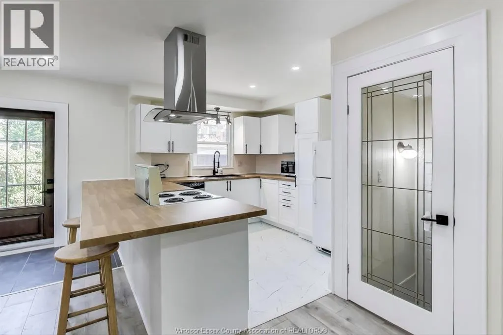 7 BALA AVENUE