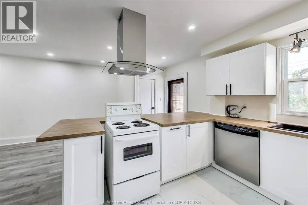 7 BALA AVENUE