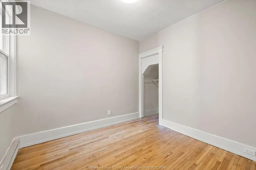 1107 PELISSIER STREET