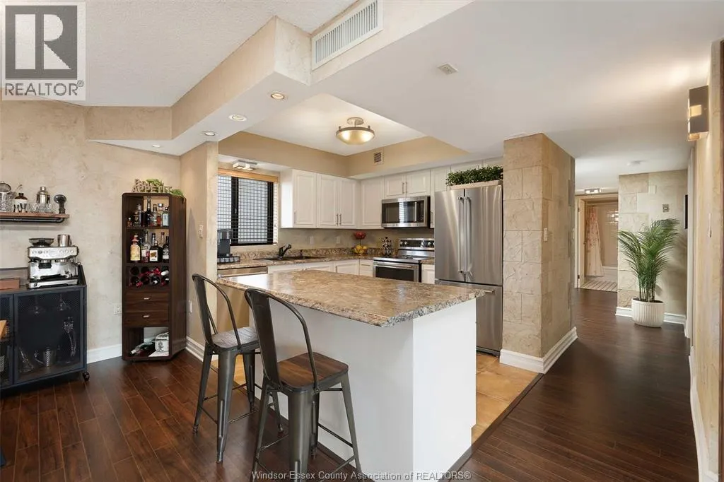 380 PELISSIER Unit# 2207