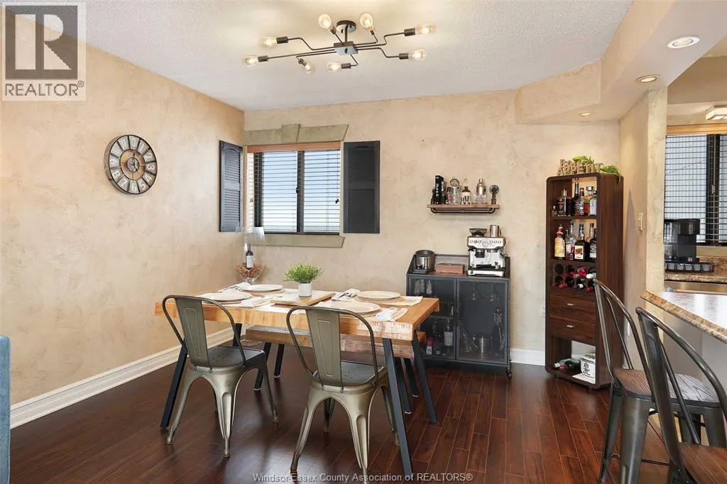 380 PELISSIER Unit# 2207