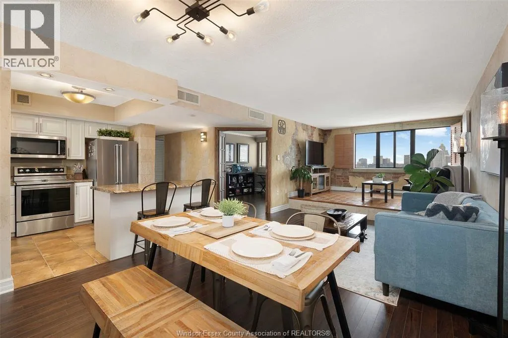 380 PELISSIER Unit# 2207