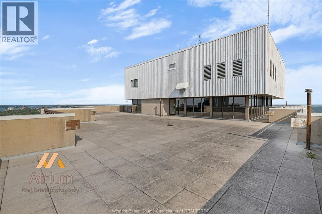 380 PELISSIER Unit# 2207