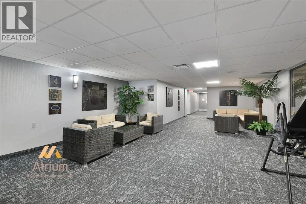 380 PELISSIER Unit# 2207