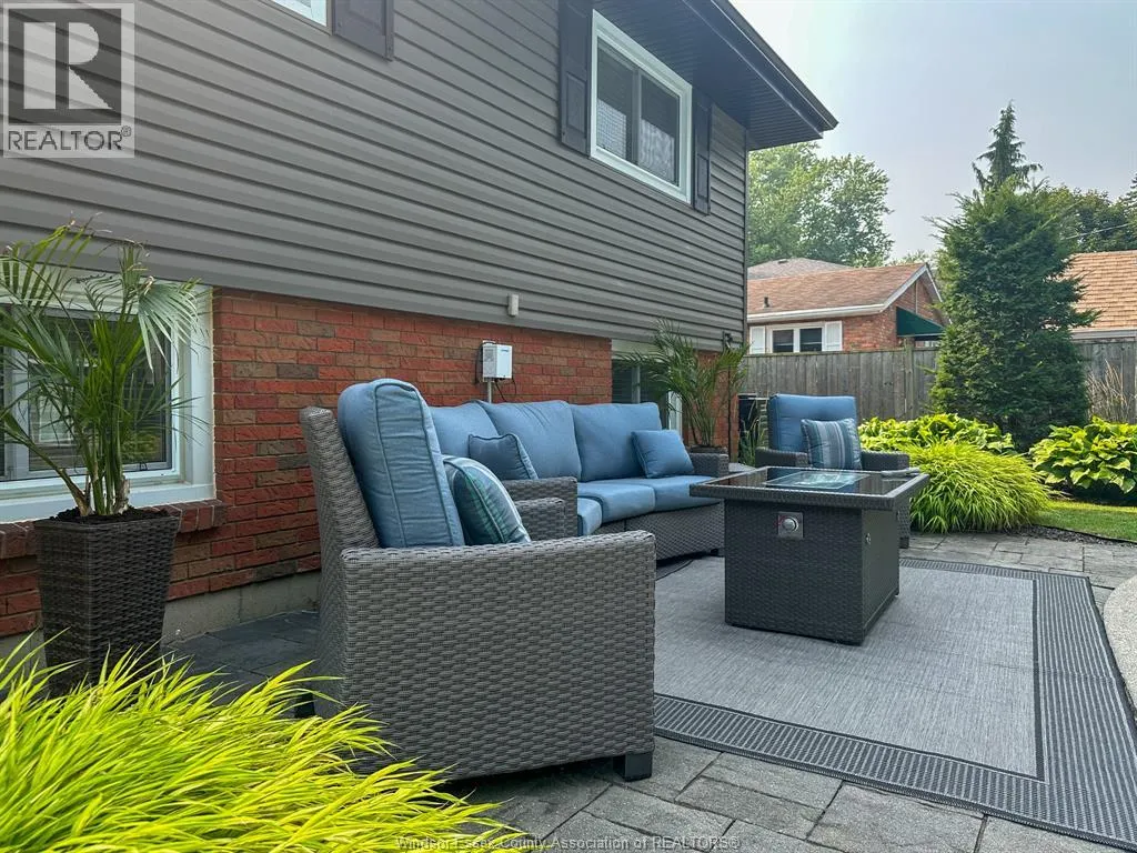 157 KENSINGTON BOULEVARD