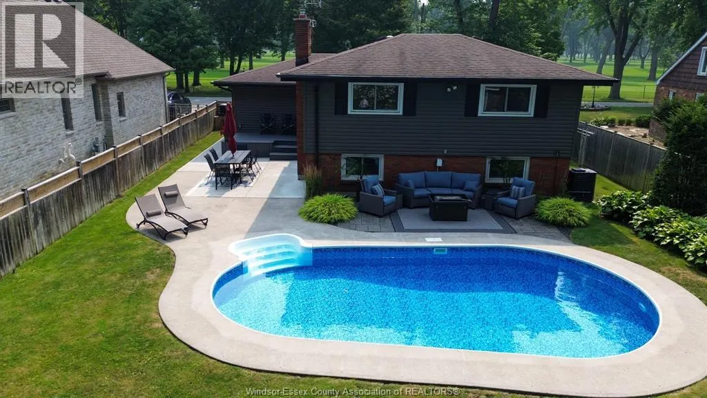 157 KENSINGTON BOULEVARD