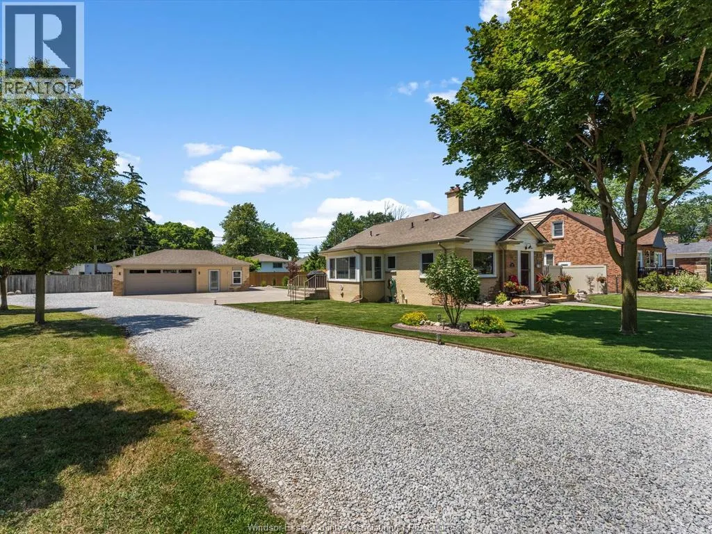 297 FAIRVIEW BOULEVARD