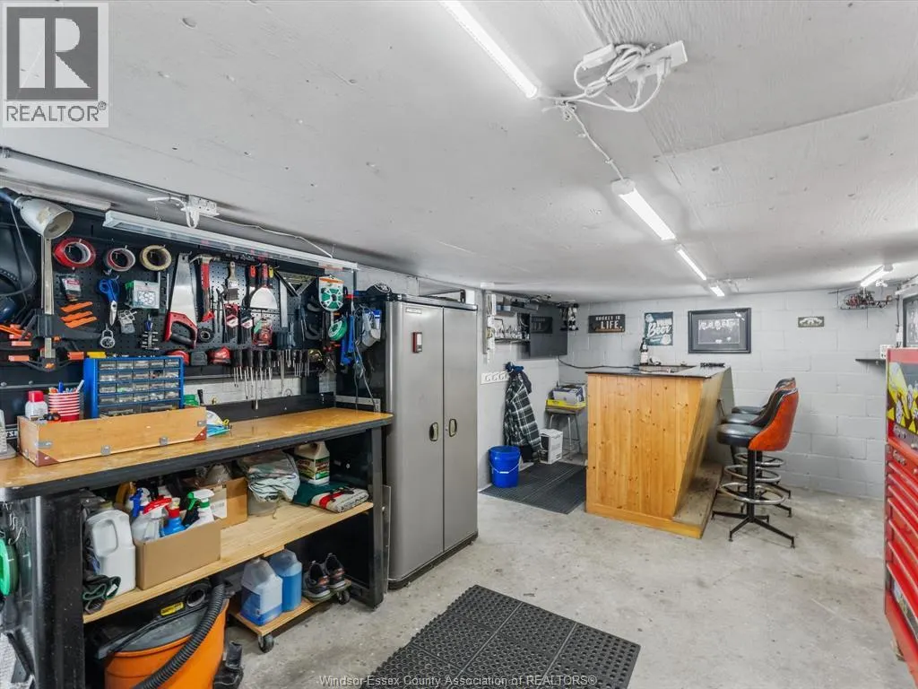 297 FAIRVIEW BOULEVARD
