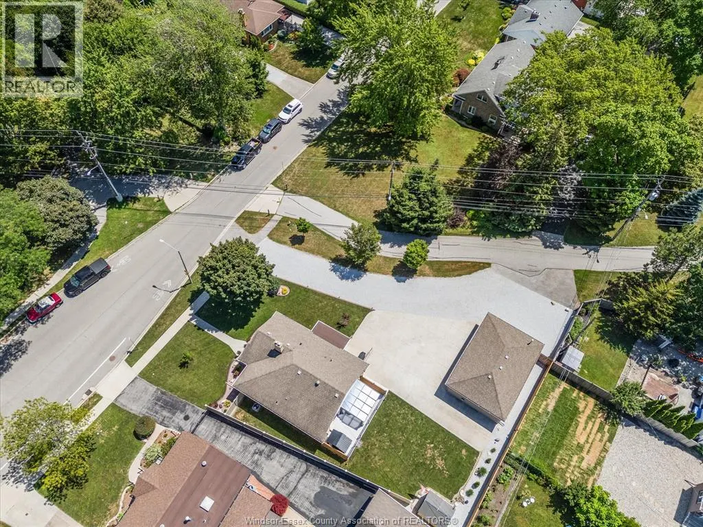 297 FAIRVIEW BOULEVARD