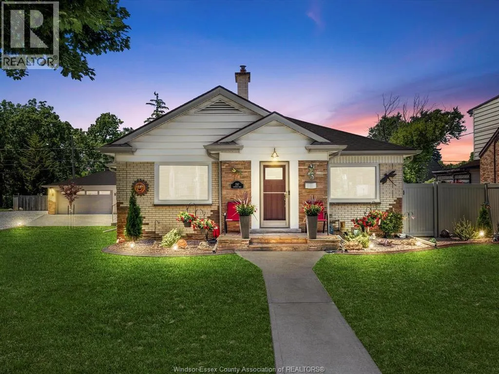 297 FAIRVIEW BOULEVARD