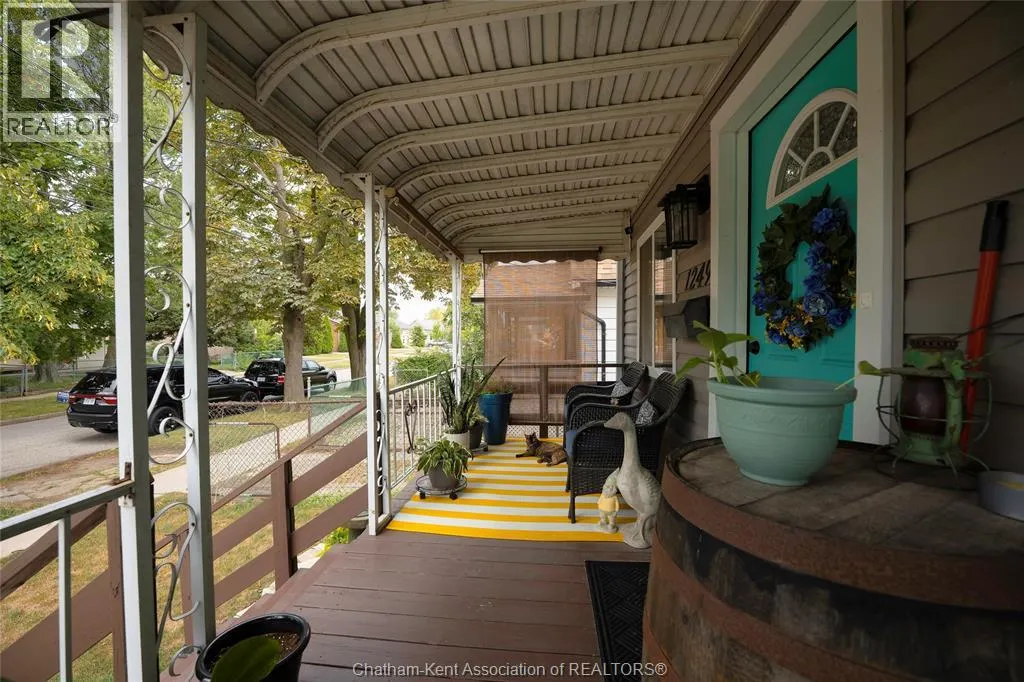 1249 HIGH STREET