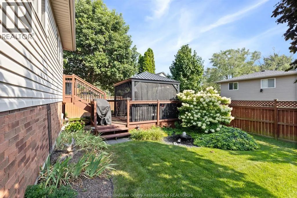 495 MENARD LANE