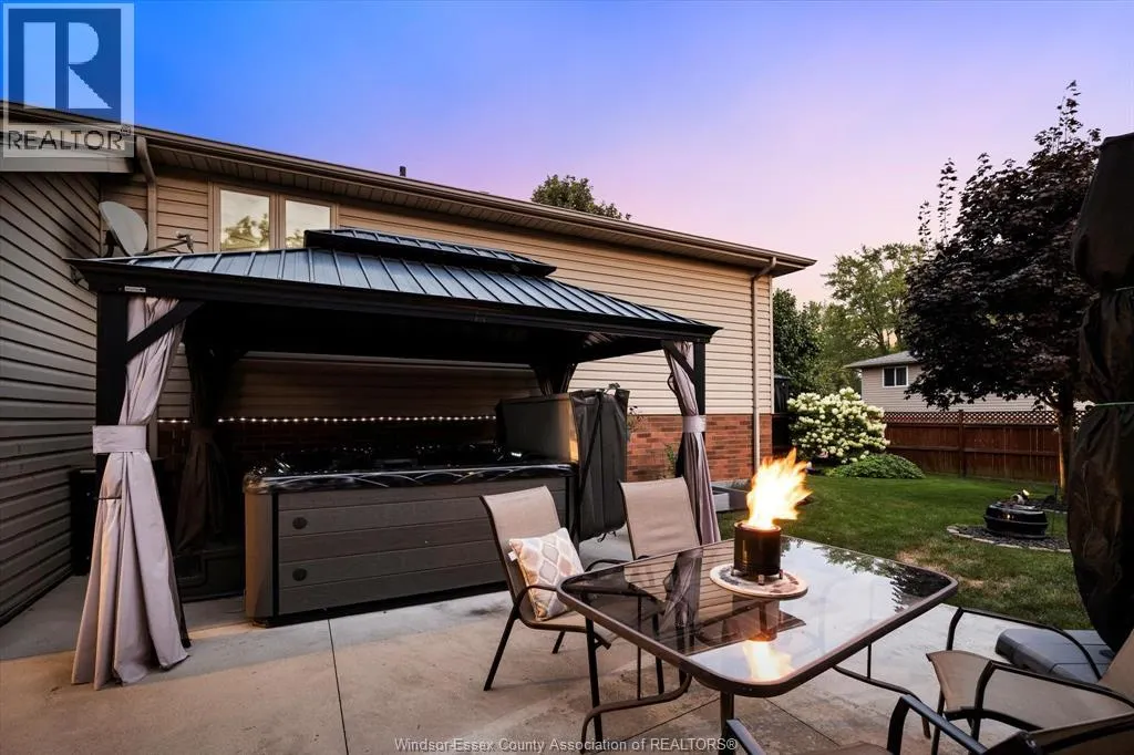 495 MENARD LANE