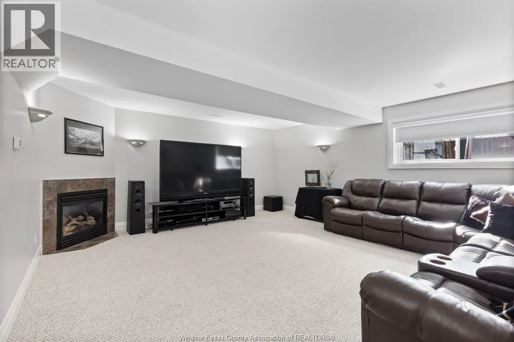 495 MENARD LANE