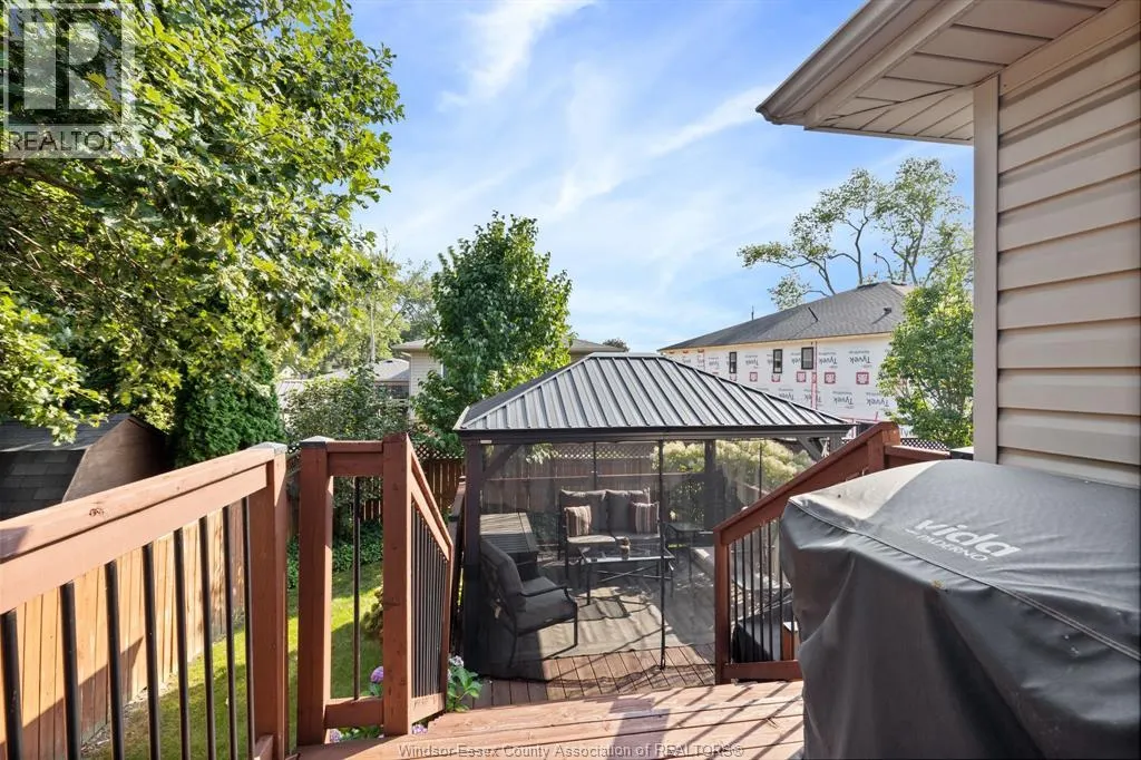 495 MENARD LANE