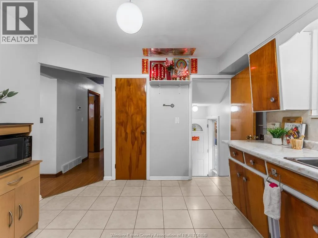 1310 Dufferin
