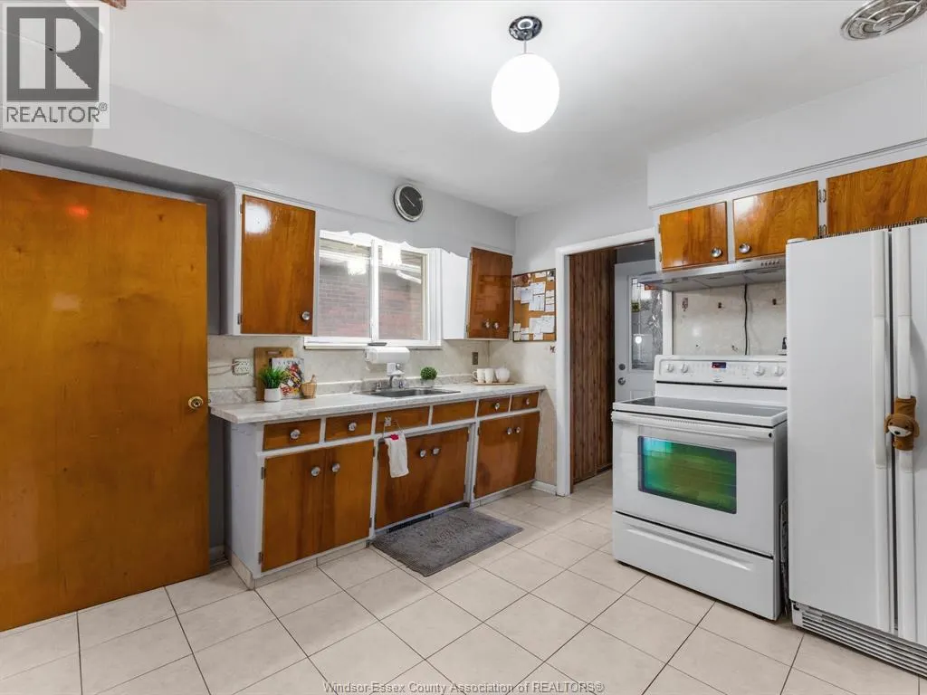 1310 Dufferin