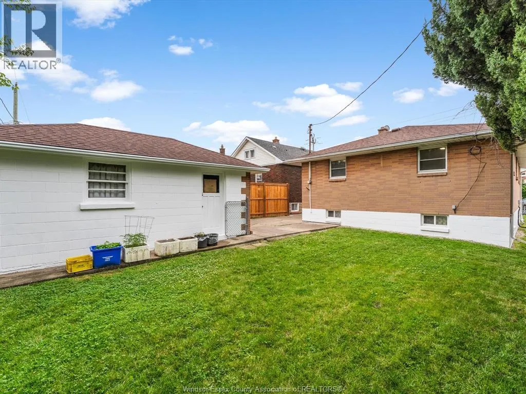 1310 Dufferin