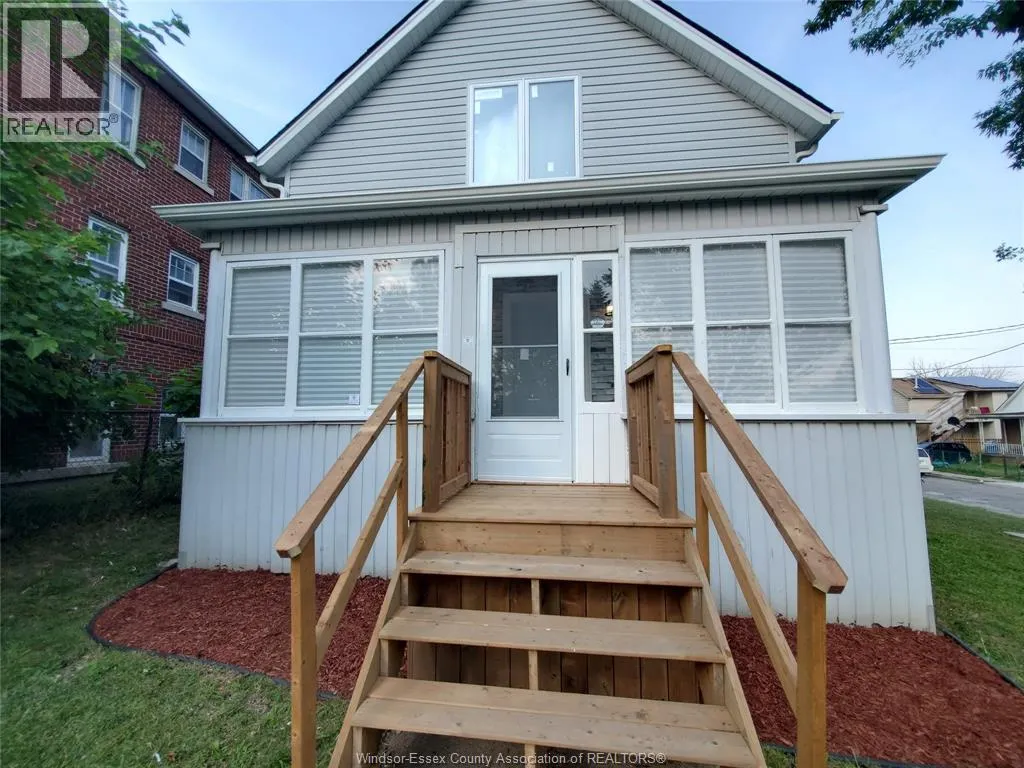 488 PARENT AVENUE