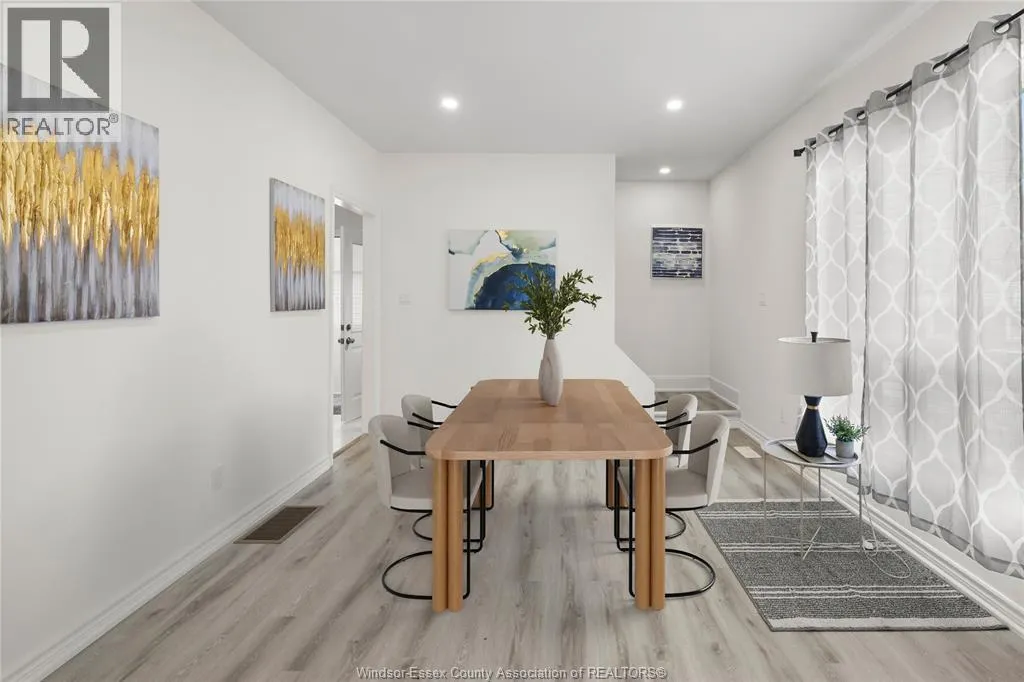 488 PARENT AVENUE