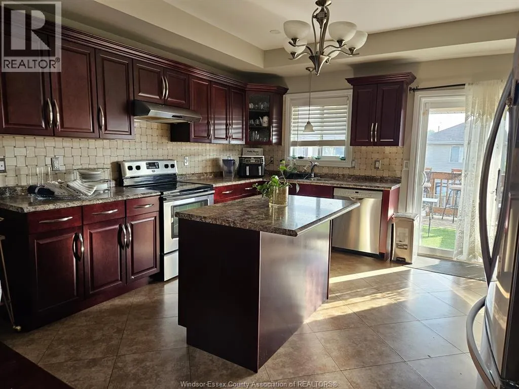 1933 CURRY AVENUE Unit# MAIN