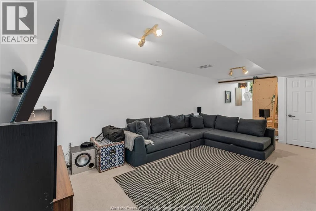 1678 FIELDCREST