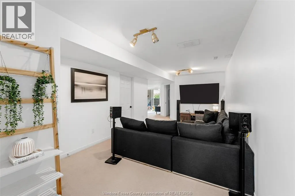 1678 FIELDCREST