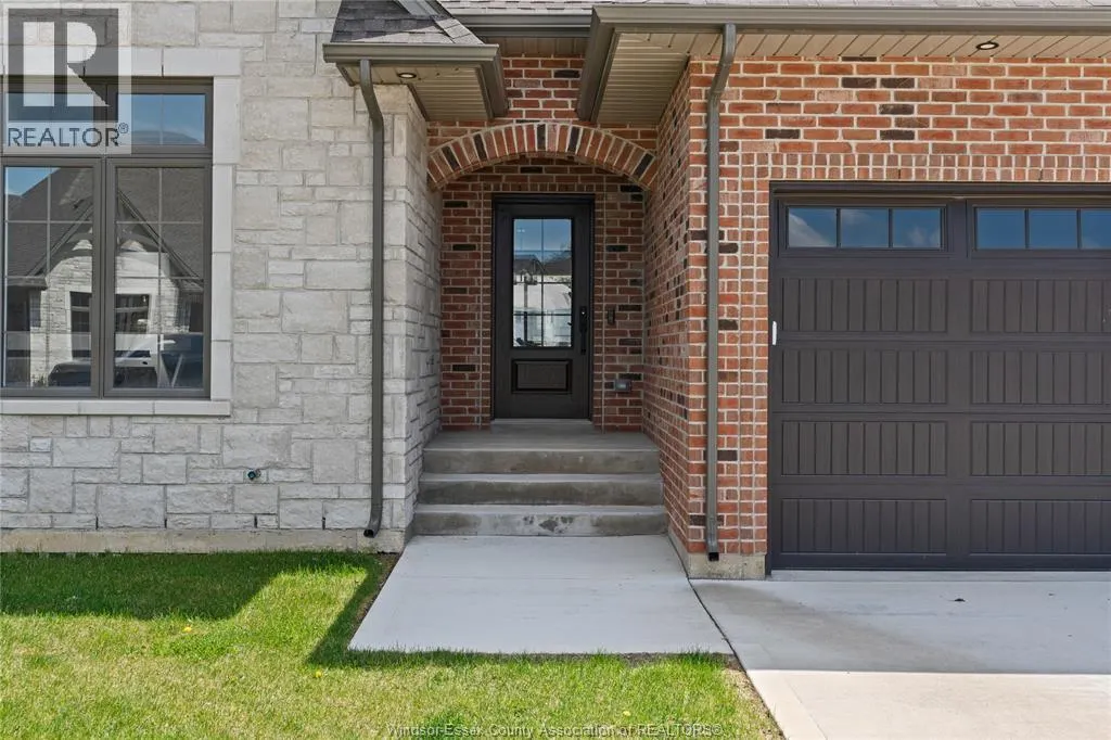 960 St. Jude COURT