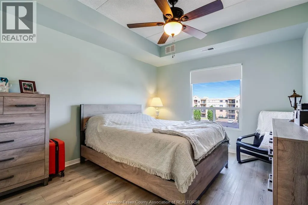315 Village Grove Unit# 305