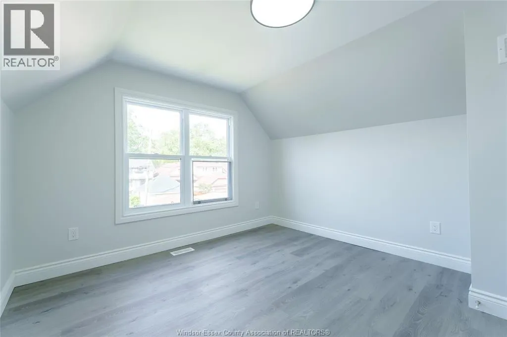 1571 LINCOLN ROAD
