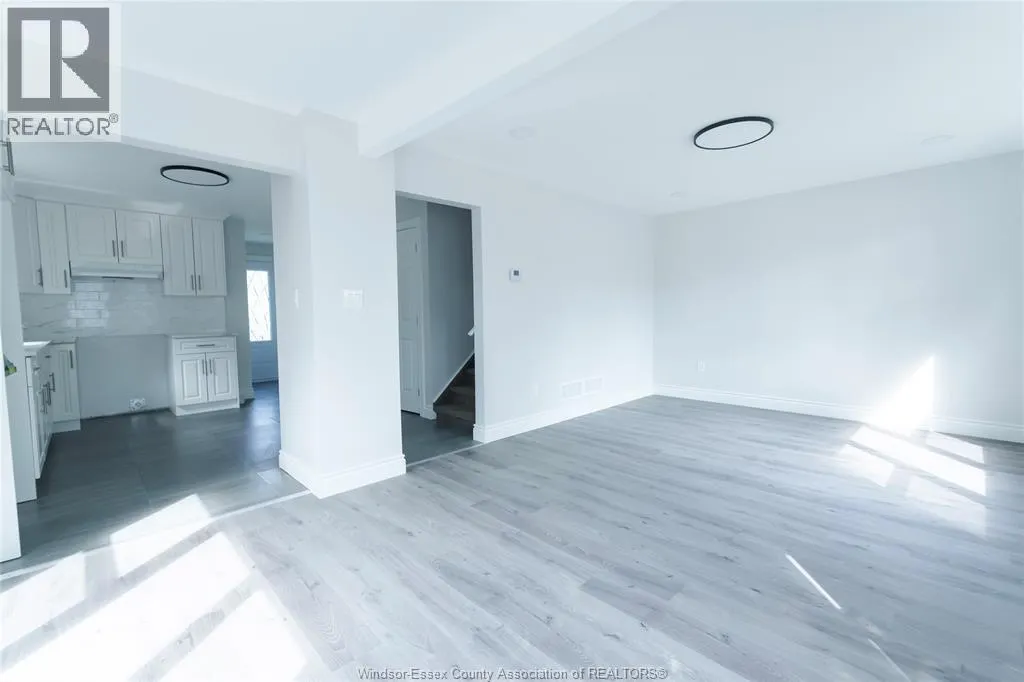 1571 LINCOLN ROAD