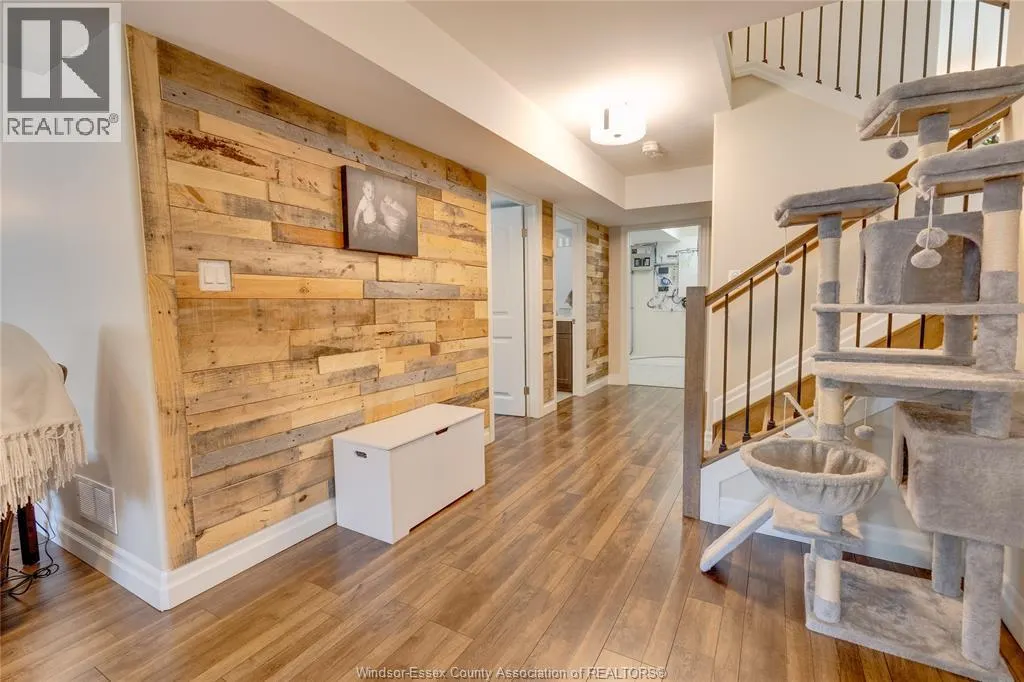 130 LAKEWOOD DRIVE