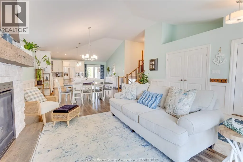 130 LAKEWOOD DRIVE