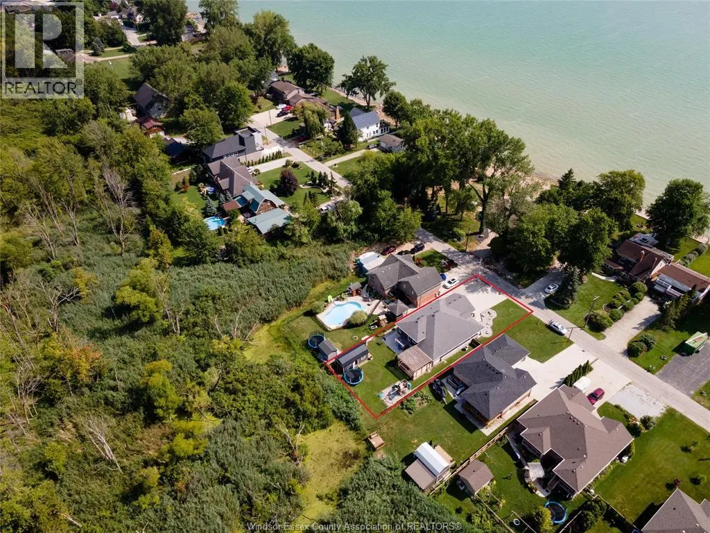 130 LAKEWOOD DRIVE