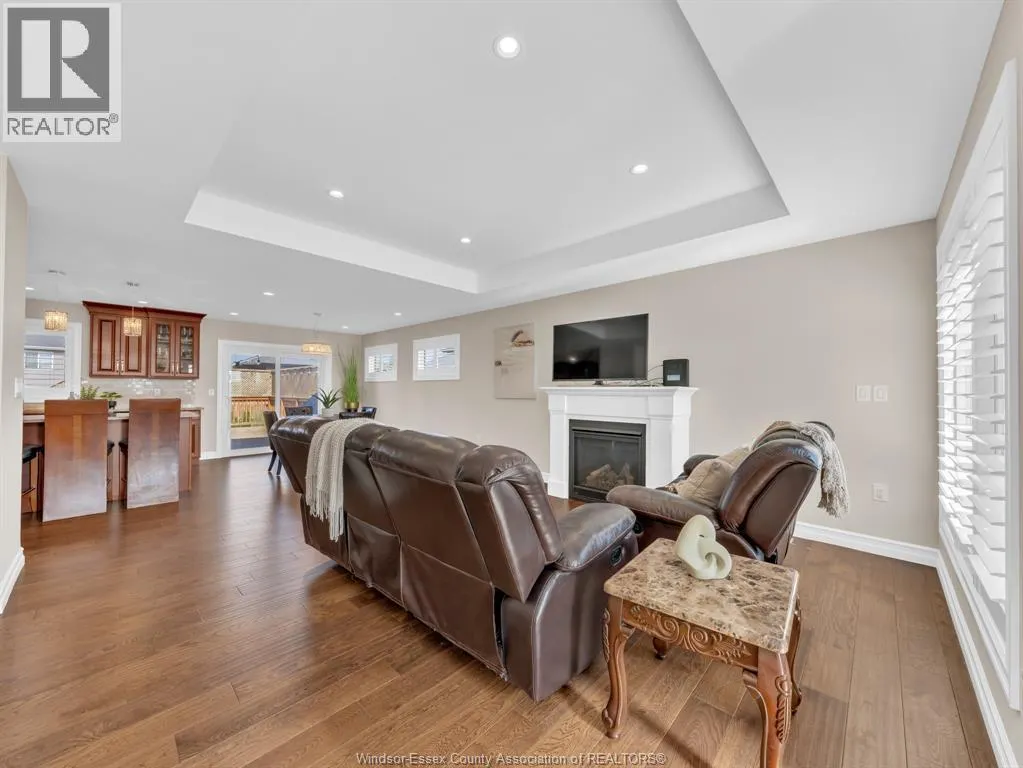 126 GOLFVIEW DRIVE