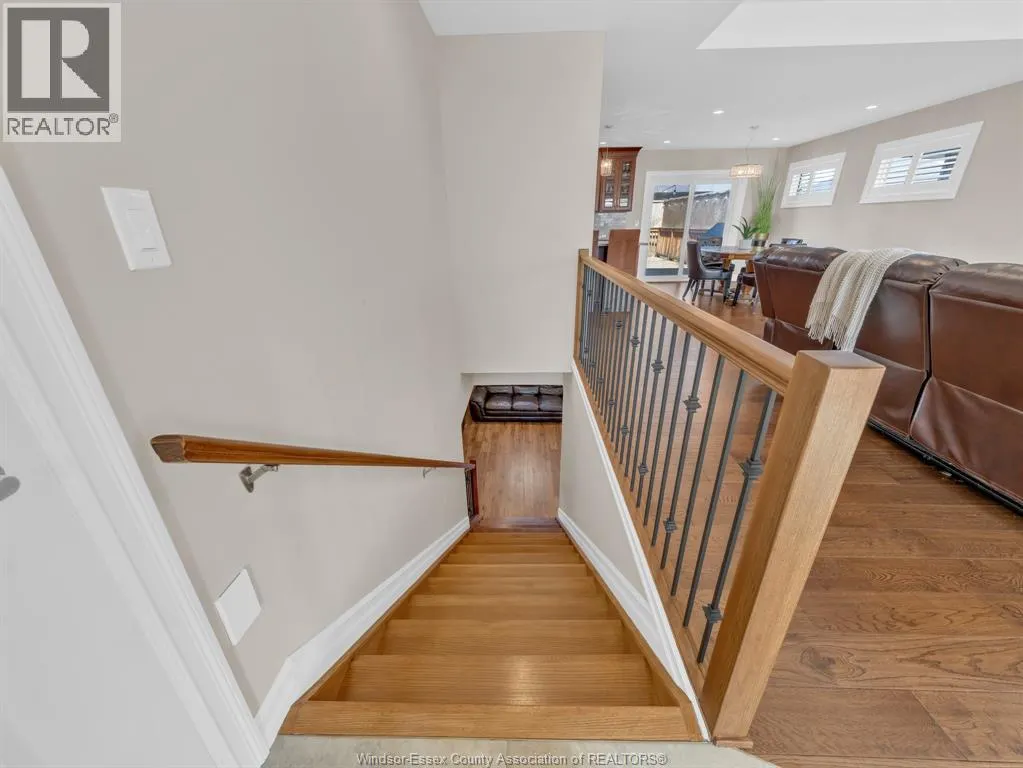 126 GOLFVIEW DRIVE
