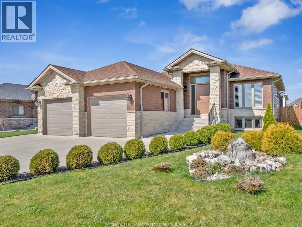126 GOLFVIEW DRIVE