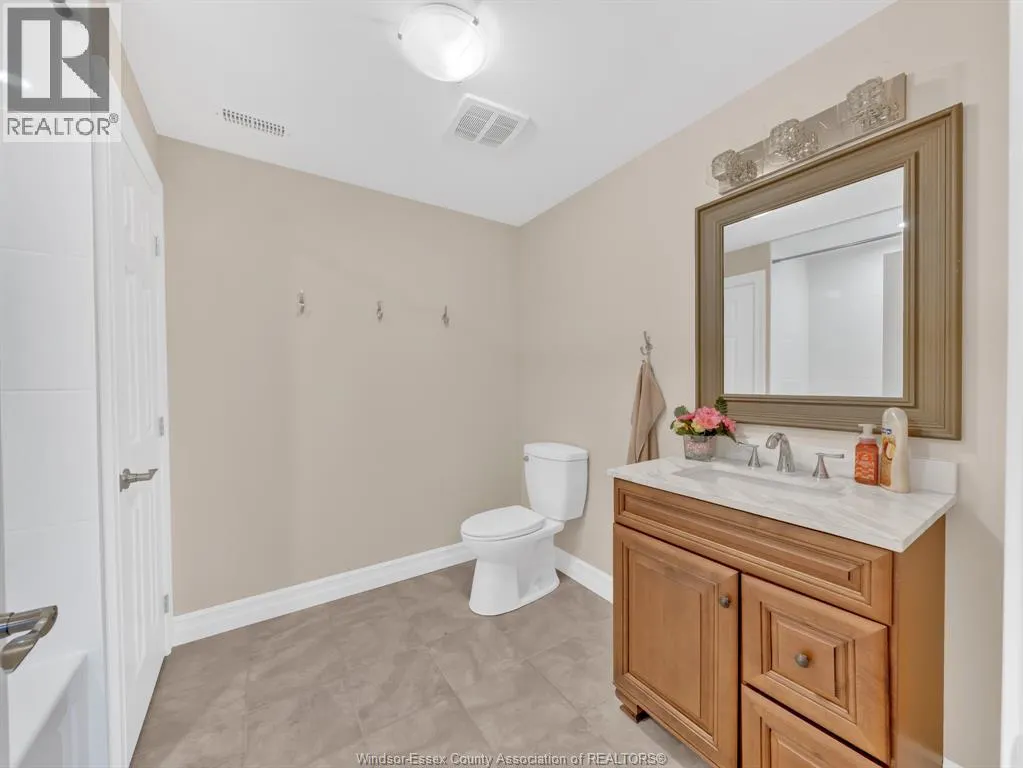 126 GOLFVIEW DRIVE