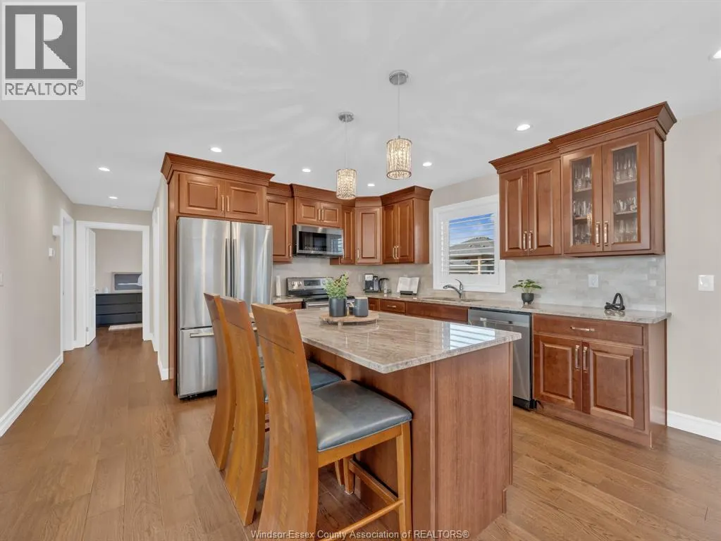 126 GOLFVIEW DRIVE