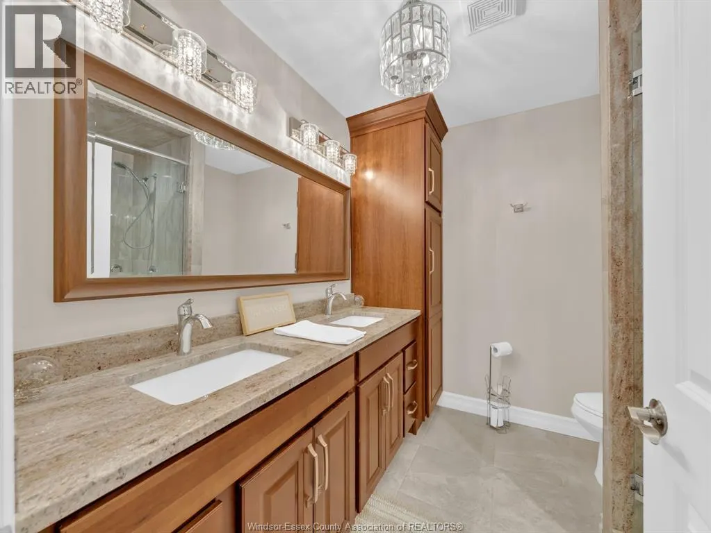 126 GOLFVIEW DRIVE