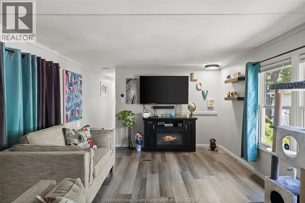 279 Beverly