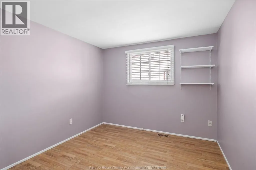 9733 MELVILLE