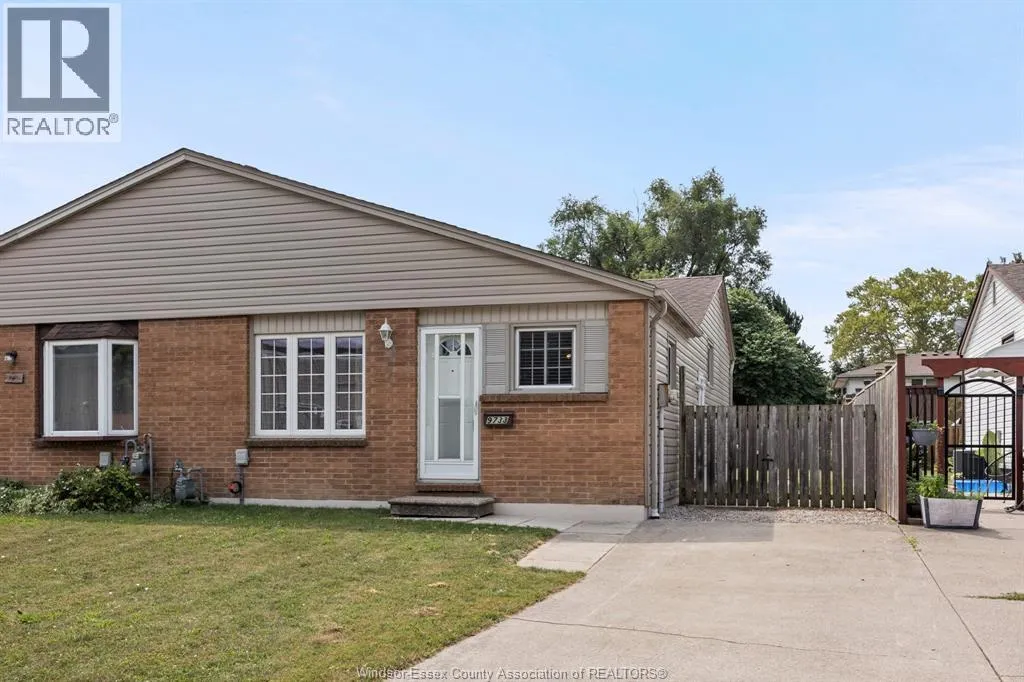 9733 MELVILLE