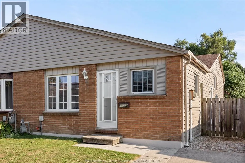 9733 MELVILLE