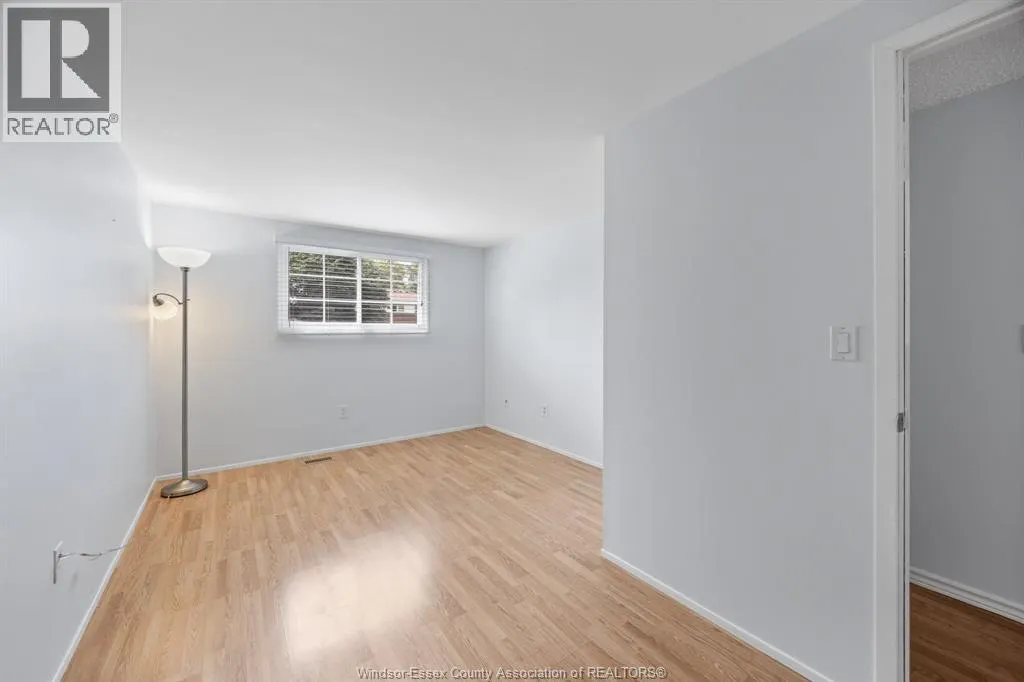 9733 MELVILLE